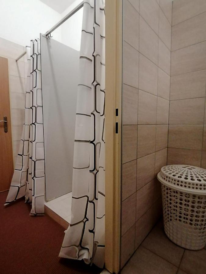 Hostel Vodna 1 Kosice Exterior photo