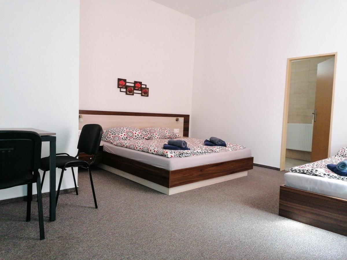 Hostel Vodna 1 Kosice Exterior photo